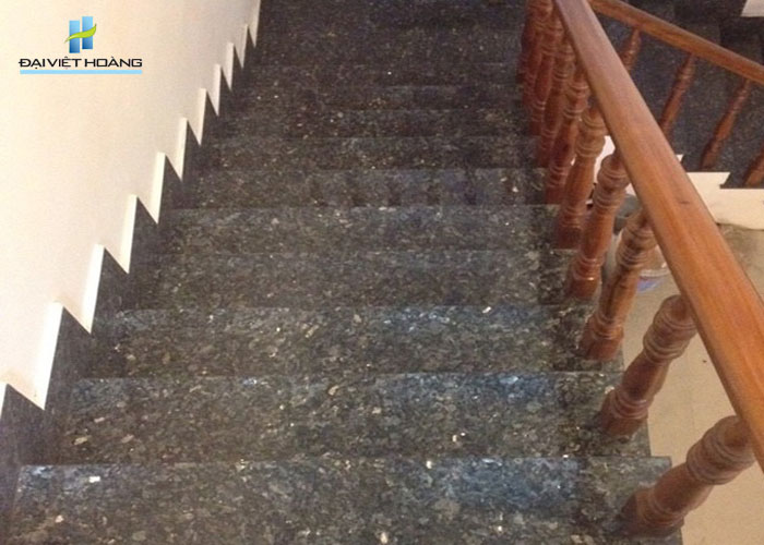 Đá-granite-xa-cu-trang