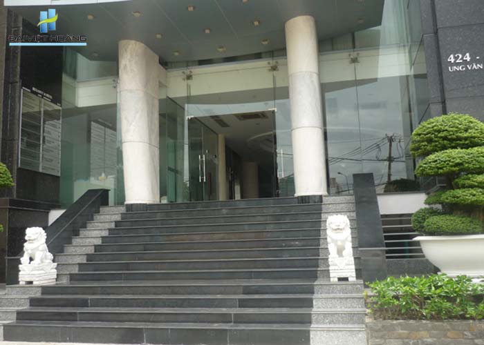 mẫu đá ốp tam cấp hoa cương 2