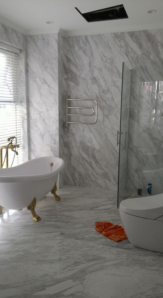 Marble Volakas ốp nahf tắm đẹp